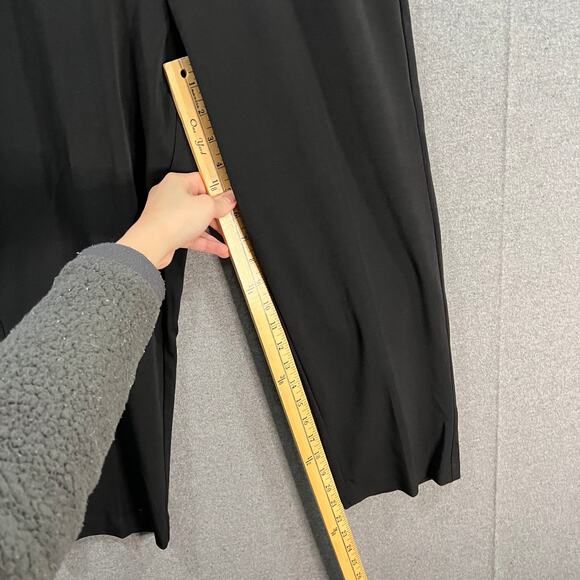 Susan Graver Regular LK Fusion Pull-On Crop Pant Black, X-Small - Picture 6 of 8